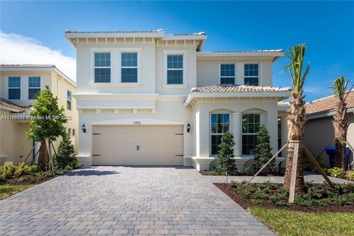 3701-3701 Greenway Dr, Hollywood, FL, 33021-2101 | Card Image