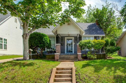 3763 W 5th St, Fort Worth, TX, 76107-2057 | Card Image