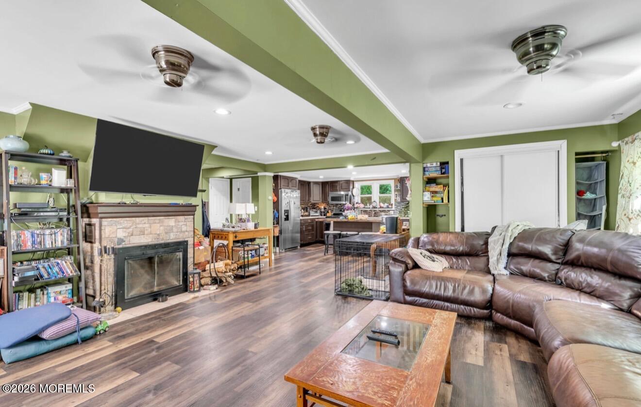 Residential in Holmdel 4