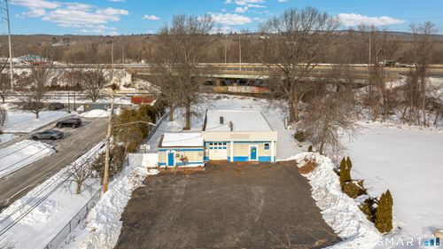 157 Washington Ave, North Haven, CT, 06473-1710 | Card Image