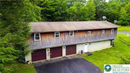 4145 Fireline Rd, Palmerton, PA, 18071-5744 | Card Image