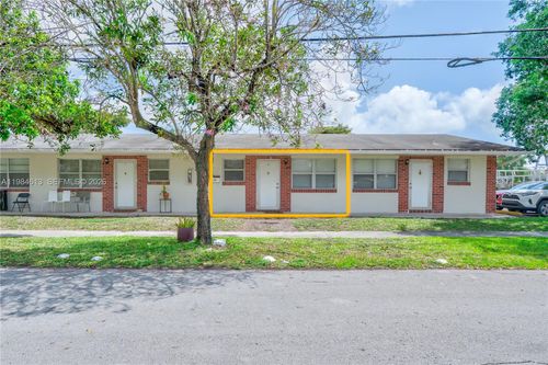apt-2-856 Sw 10th St, Hallandale Beach, FL, 33009-6836 | Card Image