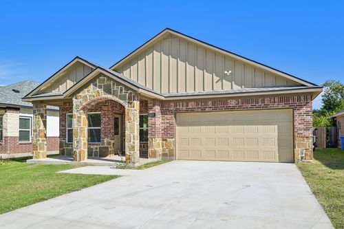 1221 S Rockwall Ave, Terrell, TX, 75160-4719 | Card Image