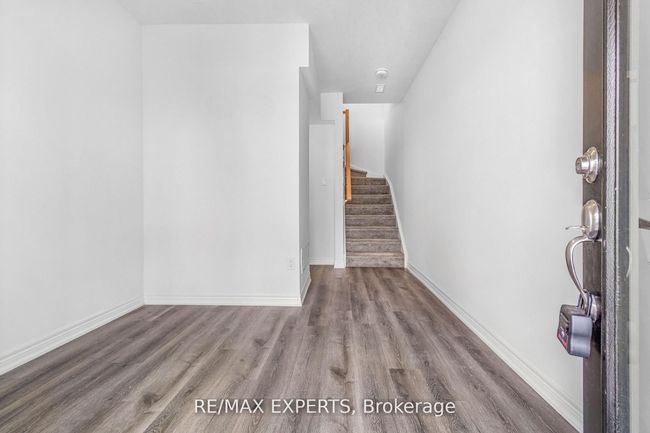 75 Dryden Lane, Condo with 2 bedrooms, 3 bathrooms and 1 parking in Hamilton ON | Image 6