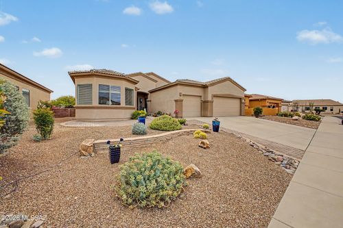 2329 W Calle Balaustre, Green Valley, AZ, 85622 | Card Image