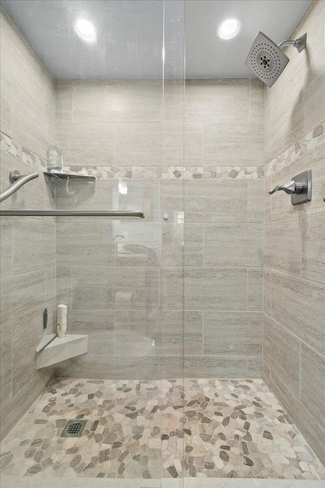 APT-221 - 1251 Sugar Sands Blvd, Condo with 2 bedrooms, 2 bathrooms and null parking in Riviera Beach FL | Image 22