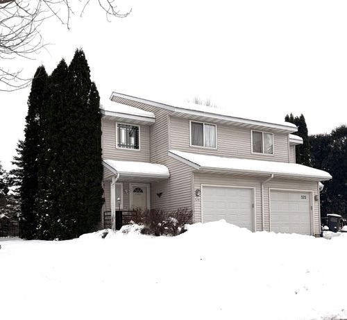 529 Kings Lynn Road, Stoughton, WI, 53589 | Card Image