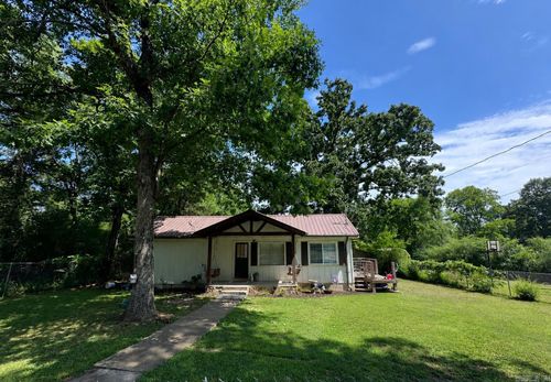 220 Grand Point Dr, Hot Springs, AR, 71901-8934 | Card Image