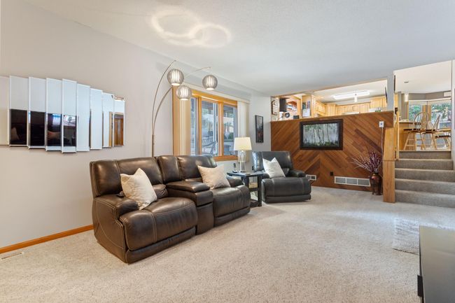 4910 Upper 148 Th Ct, House other with 3 bedrooms, 3 bathrooms and null parking in Apple Valley MN | Image 22