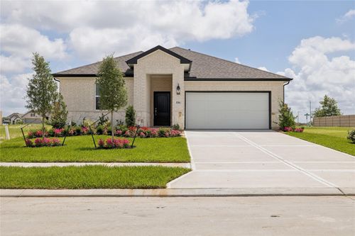 556 Day Station Dr, Dayton, TX, 77535-7071 | Card Image