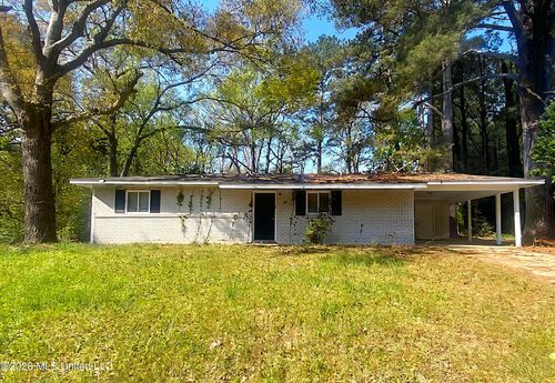 3129 Lakewood Dr, Jackson, MS, 39212-4027 | Card Image