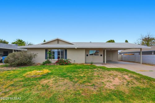 4526 S Terrace Road, Tempe, AZ, 85282 | Card Image