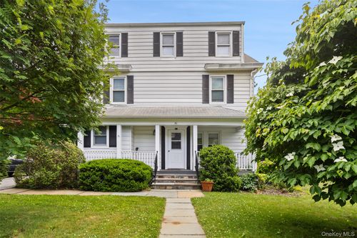 51 Grove Street, Mount Kisco, NY, 10549 | Card Image