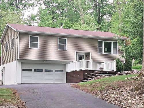 5356 W Perry Dr, Ellettsville, IN, 47429-9413 | Card Image
