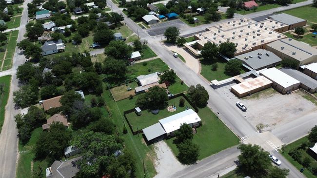 510 W 11 Th St, House other with 3 bedrooms, 2 bathrooms and null parking in Cisco TX | Image 26