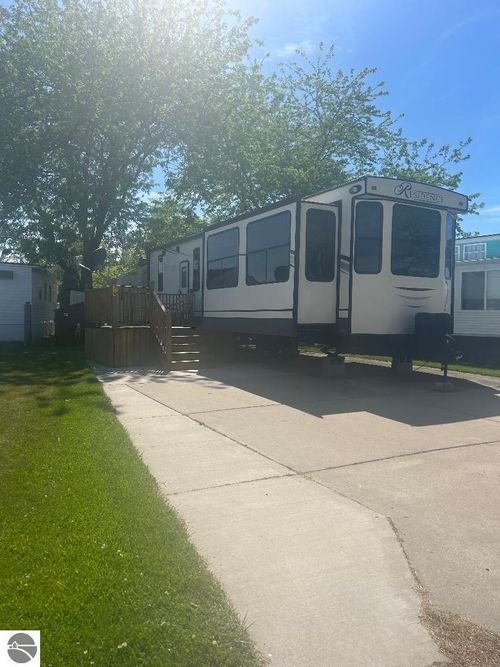 3675 E Michigan Ave, Au Gres, MI, 48703-9795 | Card Image