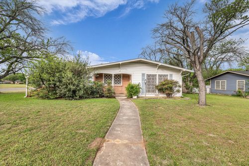 1525 Crow Drive, Waco, TX, 76705 | Card Image