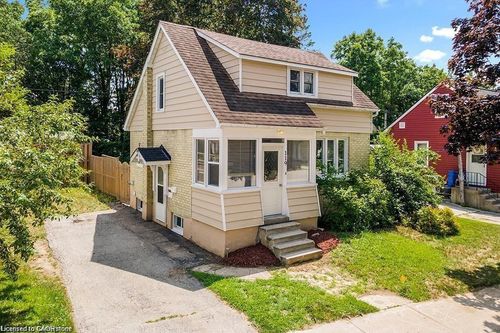 119 7th St, Hanover, ON, N4N1G3 | Card Image