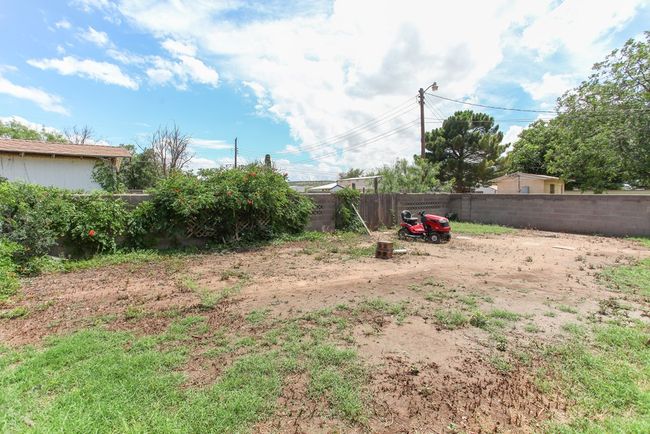 2608 E 24 Th St, House other with 3 bedrooms, 3 bathrooms and 2 parking in Big Spring TX | Image 35