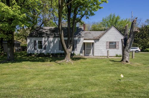 206 W Joliet St, Crown Point, IN, 46307-3930 | Card Image