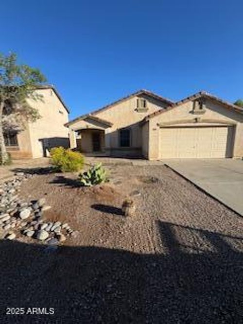 2066 E Paso Fino Dr, San Tan Valley, AZ, 85140-7875 | Card Image