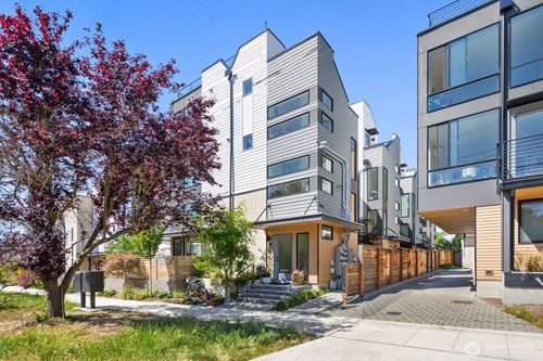 g-916 Nw 56th St, Seattle, WA, 98107-2845 | Card Image