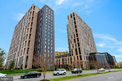 11850 Freedom Dr, RESTON, VA, 20190-6037 | Card Image