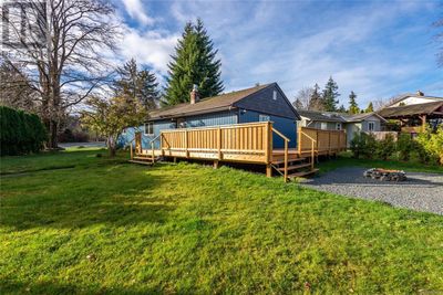 494 Hilchey Rd, House other with 3 bedrooms, 3 bathrooms and 5 parking in Campbell River BC | Image 2