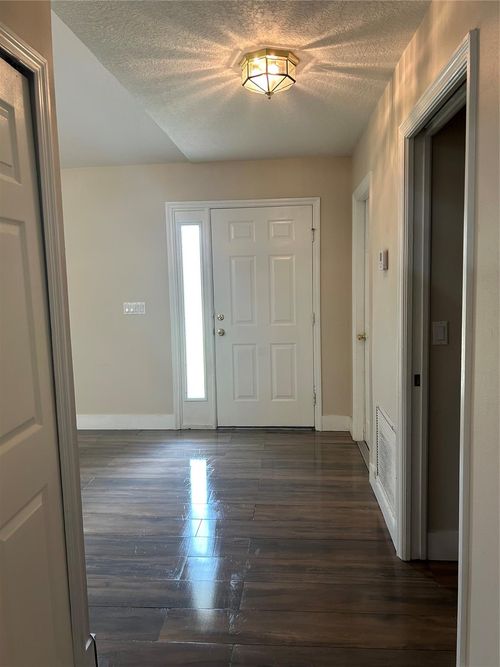 214 Eldron Blvd Ne, Palm Bay, FL, 32907-3006 | Card Image