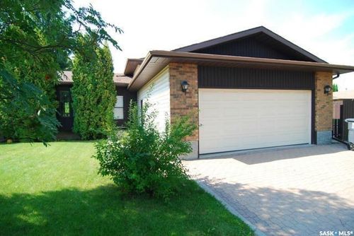 235 Gillam Pl, Saskatoon, SK, S7N3R9 | Card Image