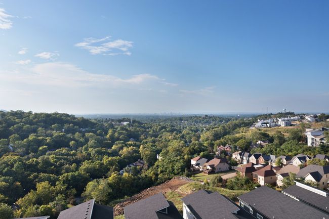 Nashville and hillside views | Image 27