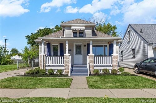 25357 Lawn St, Roseville, MI, 48066-3852 | Card Image