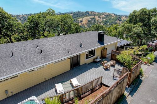 76 Oak Springs Dr, San Anselmo, CA, 94960-1345 | Card Image