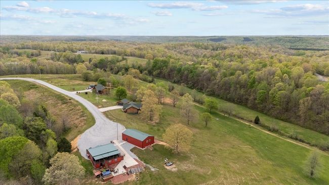 229 Blackhawk Ct, House other with 2 bedrooms, 2 bathrooms and 6 parking in Waverly TN | Image 60