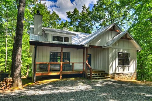285 Pine Terrace Cir, Blue Ridge, GA, 30513 | Card Image