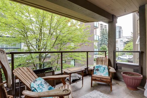 205-1535 Chesterfield Ave, North Vancouver, BC, V7M2N5 | Card Image