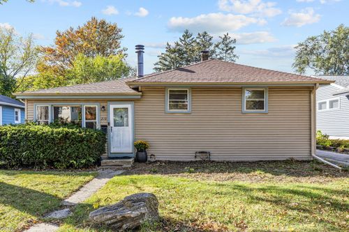 210 N Grant St, Westmont, IL, 60559-1402 | Card Image