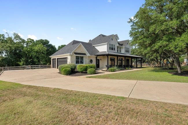 140 Vincas Shadow Ct, House other with 4 bedrooms, 4 bathrooms and 5 parking in Driftwood TX | Image 4
