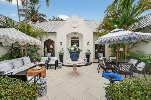 2095 S Porpoise Point Ln, Vero Beach, FL, 32963-2848 | Card Image