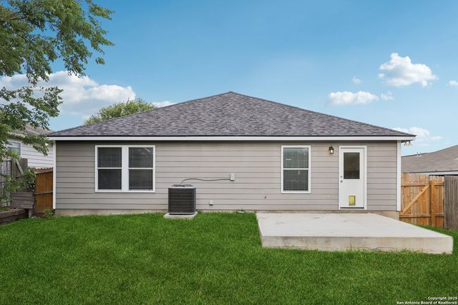109 Creek Run, House other with 3 bedrooms, 2 bathrooms and null parking in Cibolo TX | Image 42