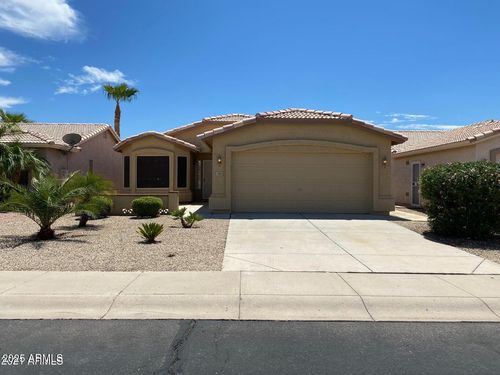 1461 E La Costa Dr, Chandler, AZ, 85249-8592 | Card Image