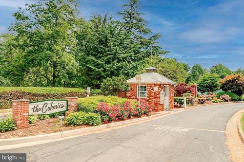 209-7661 Provincial Dr, MCLEAN, VA, 22102-7662 | Card Image