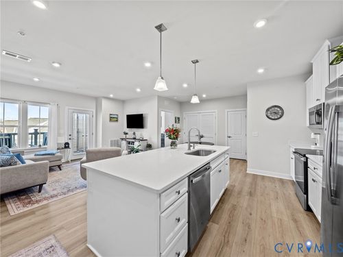 unit-204-6725 Citory Way, Moseley, VA, 23120-2016 | Card Image