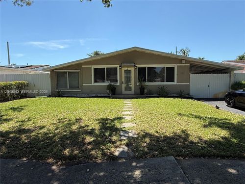 0-1010 N 74th Way, Hollywood, FL, 33024 | Card Image