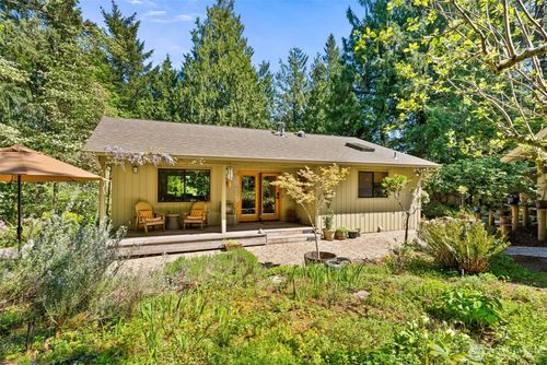 2511 Crestline Drive Nw, Olympia, WA, 98502 | Card Image