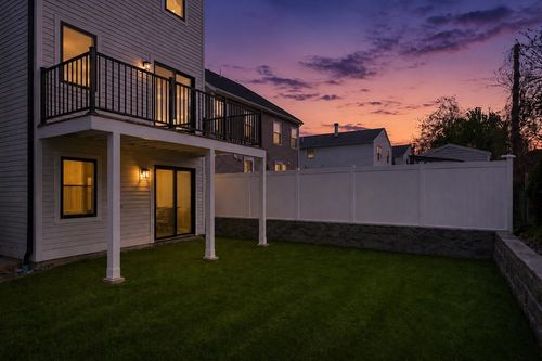 1-28 Swan Ave, Boston, MA, 02128-1211 | Card Image