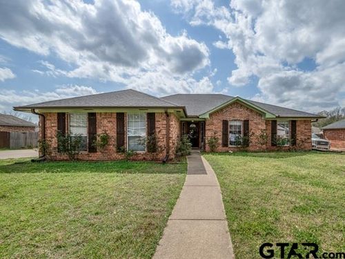 219 Amanda Ct, Whitehouse, TX, 75791-3848 | Card Image