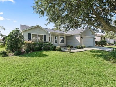 1414 Georgetown Avenue, House other with 3 bedrooms, 2 bathrooms and null parking in The Villages FL | Image 2