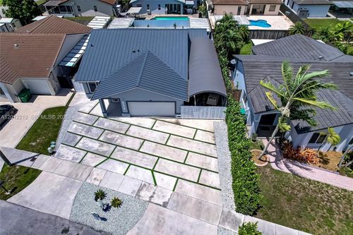 15167 Sw 172nd Ter, Miami, FL, 33187-6201 | Card Image