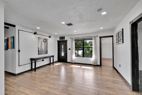 6881 Sw 2nd St, Pembroke Pines, FL, 33023-1105 | Card Image